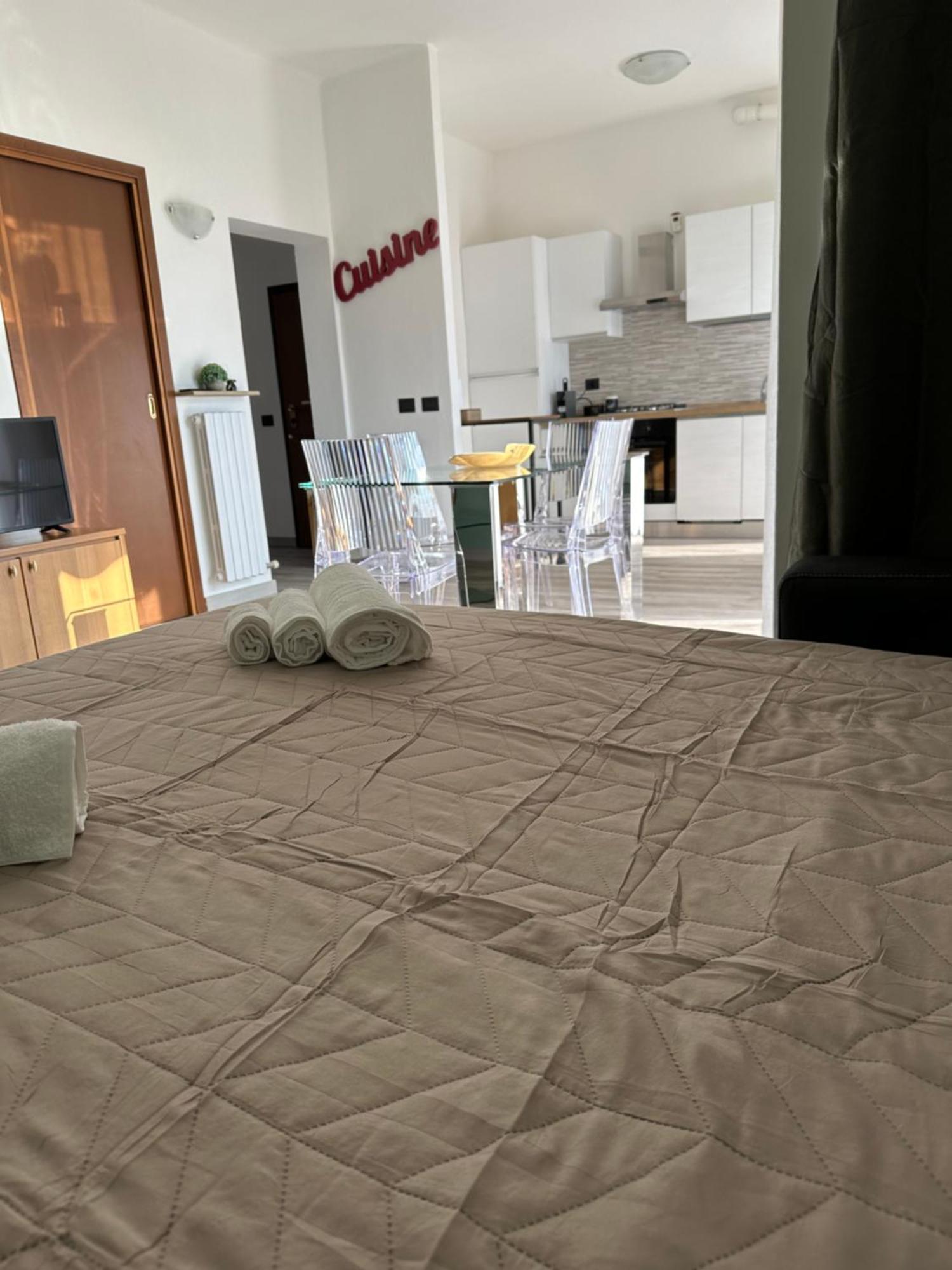 Appartamento Viale Venezia 贝尔加莫 外观 照片